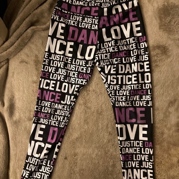 Gymnastics leotards, shorts, shirts, and capris - Picture 4 of 9